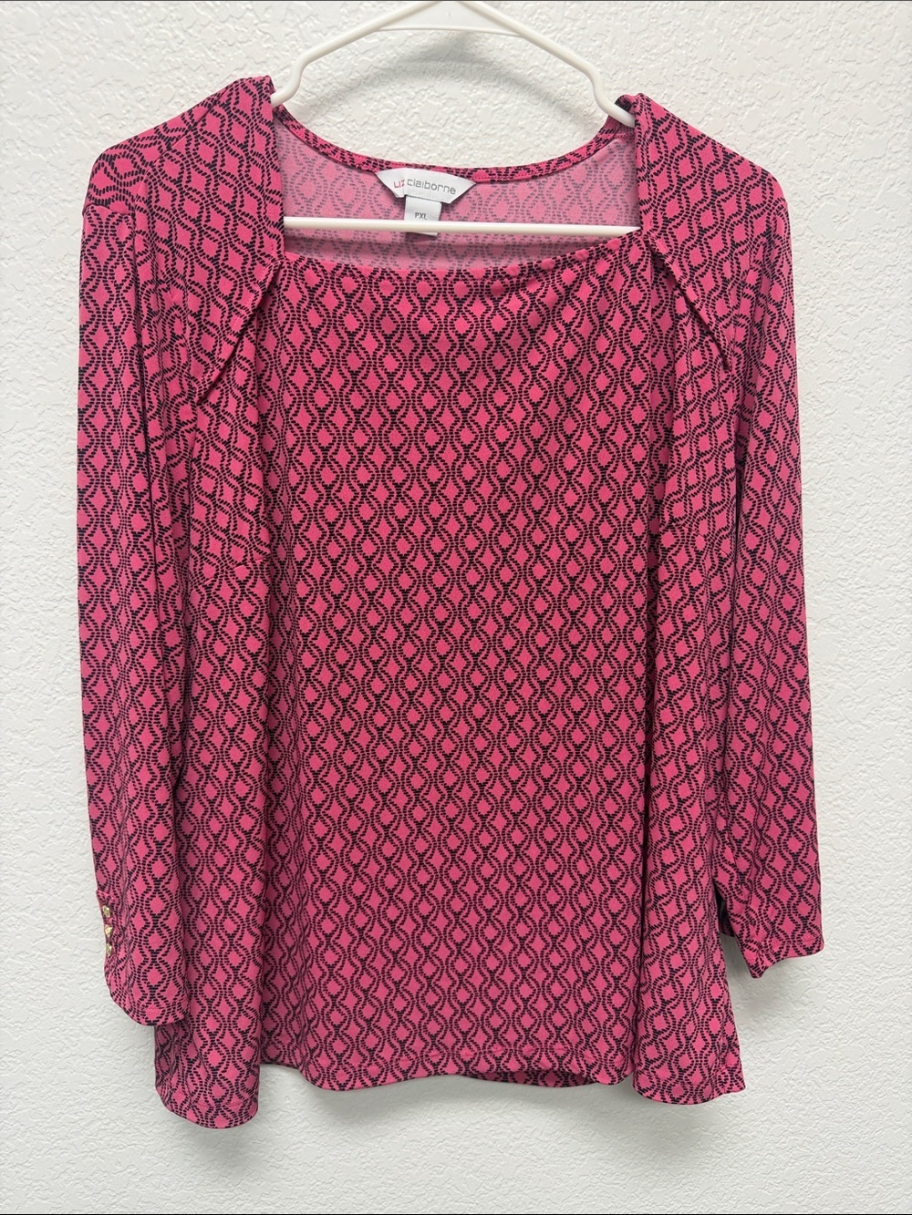 Liz Claiborne Pink and Black Geometric Long-Sleeve Blouse